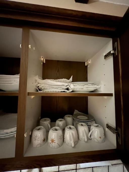 Duisburg Feelhome, Flughafen Nah,3-Schlafzimmer, Dusche Ebenerdig, Zentral, Wifi, Ground Floor Экстерьер фото